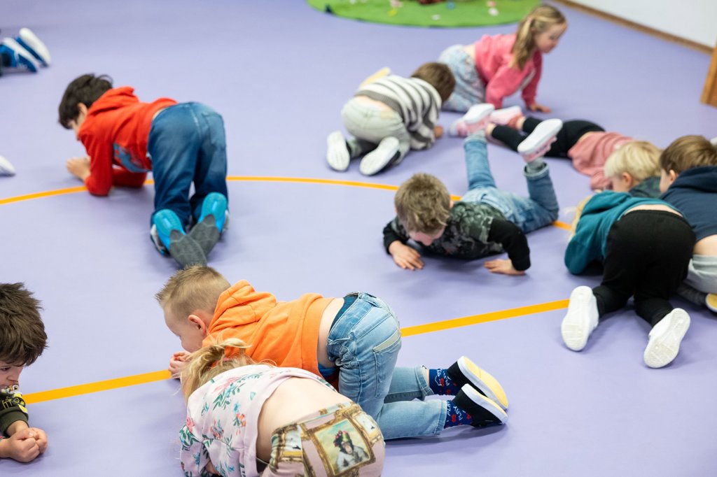 Muisje Piep heeft trek - Large (1).jpg Muisje Piep heeft trek - Large (1).jpg